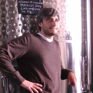 Headshot of Caligiore winery owner and winemaker, Gustavo Caligiore.